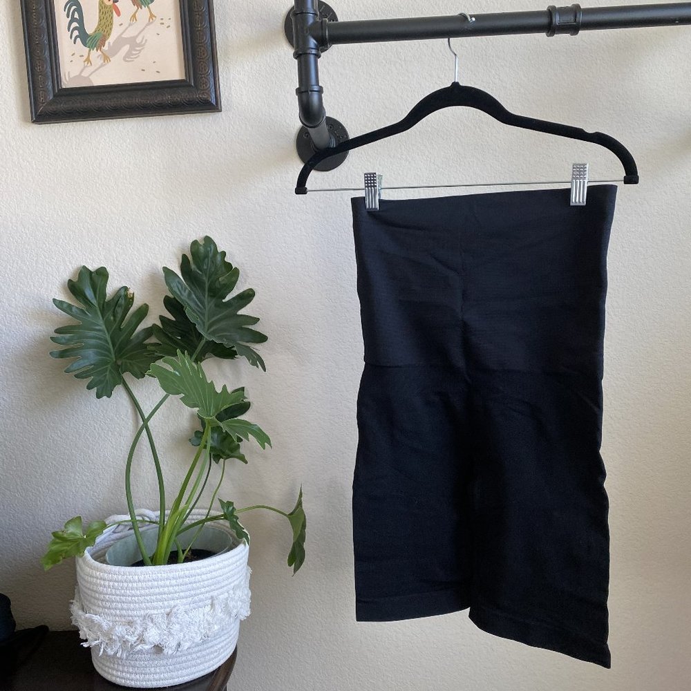 High Waisted Compression Shorts spanx